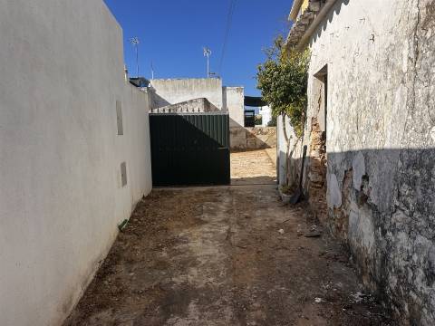 Moradia Rústica T3+3 Venda em Moncarapacho e Fuseta,Olhão
