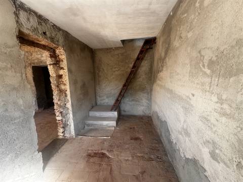 Moradia Rústica T3+3 Venda em Moncarapacho e Fuseta,Olhão