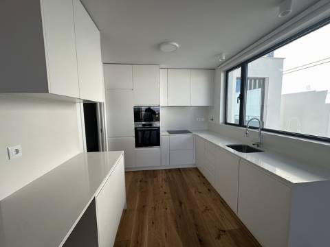 Apartamento T2 Venda em Moncarapacho e Fuseta,Olhão