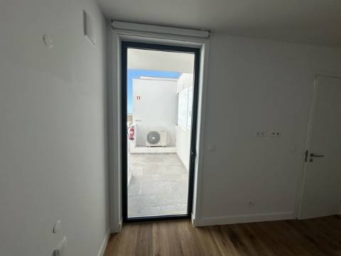 Apartamento T2 Venda em Moncarapacho e Fuseta,Olhão