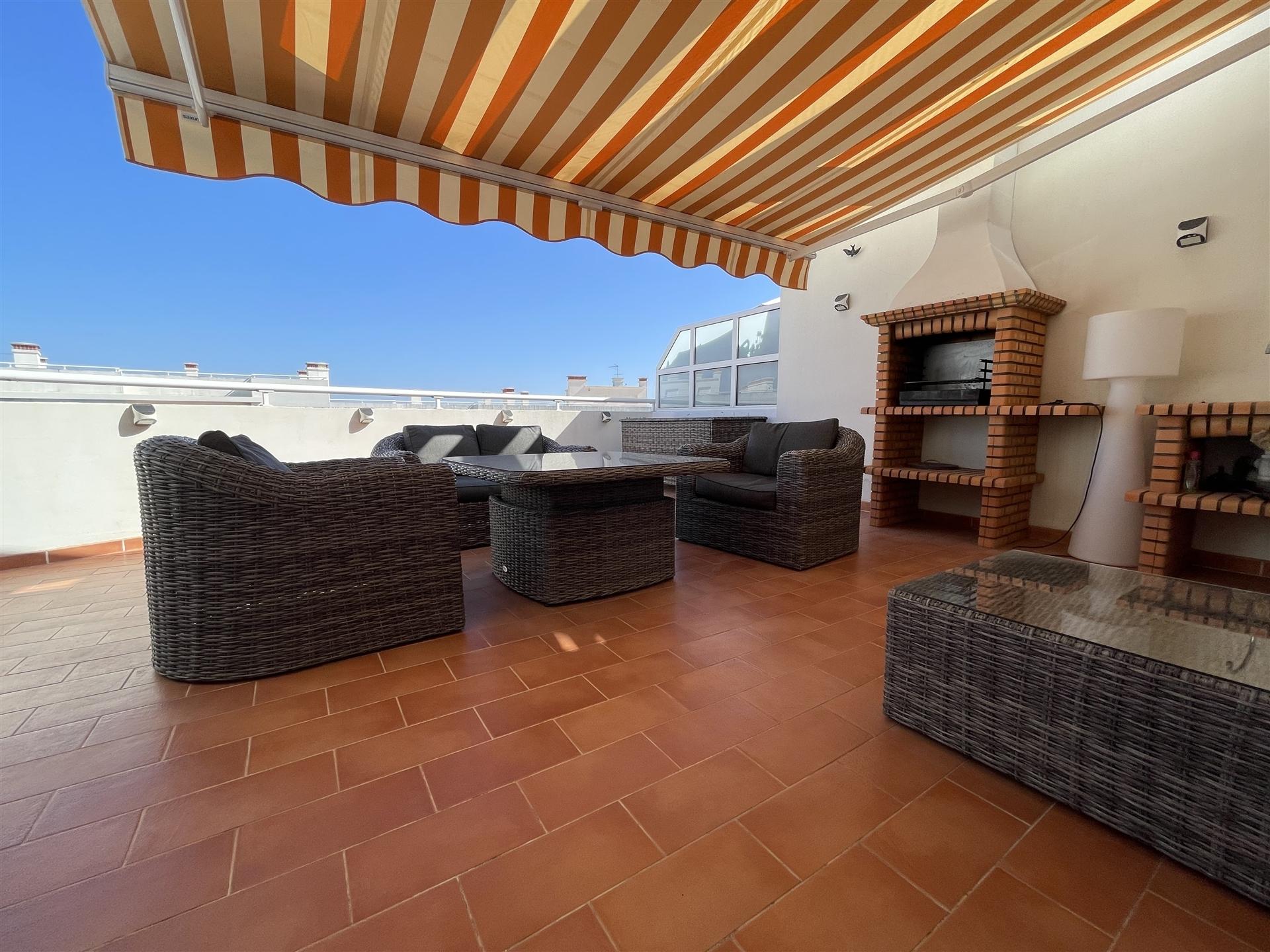 Apartamento T1+1 DUPLEX Venda em Olhão,Olhão