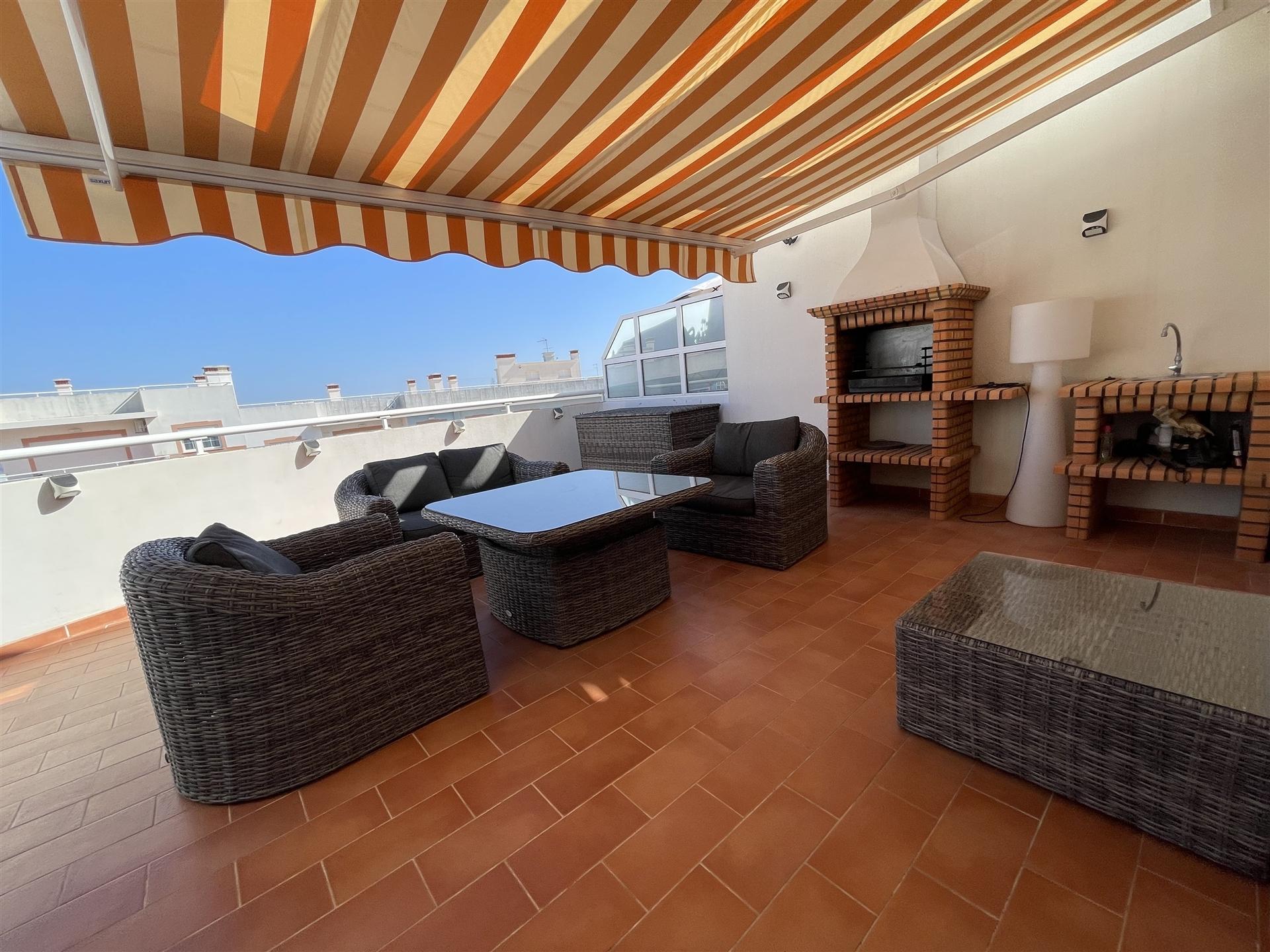 Apartamento T1+1 DUPLEX Venda em Olhão,Olhão