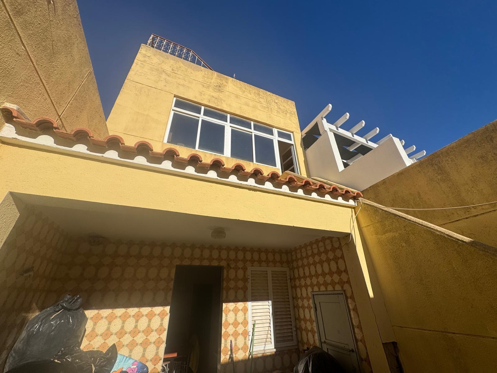 Moradia T7 Venda em Moncarapacho e Fuseta,Olhão