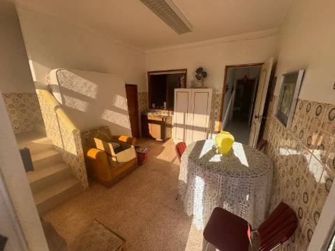 Moradia T7 Venda em Moncarapacho e Fuseta,Olhão