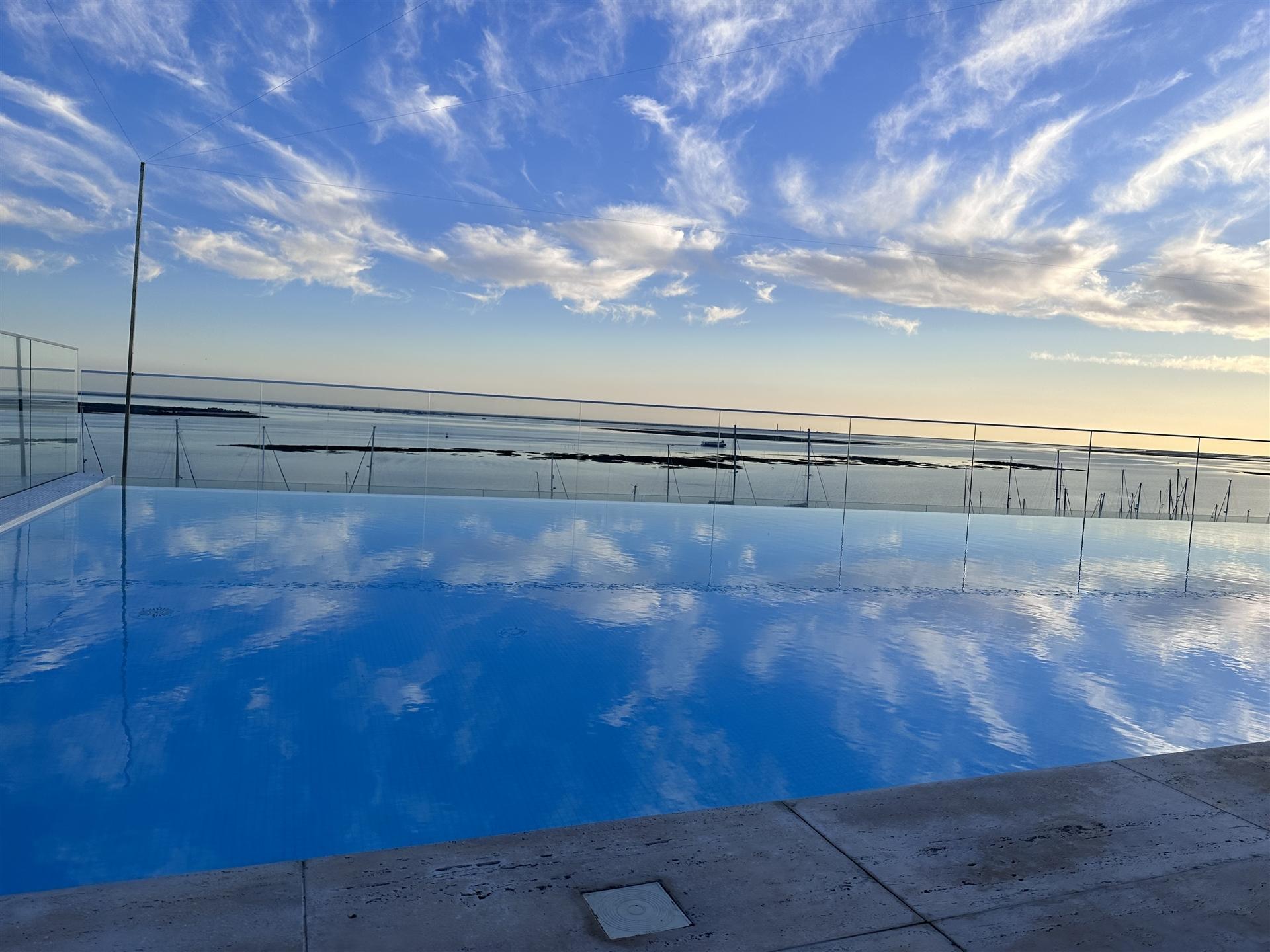 Apartamento T1+1 Venda em Olhão,Olhão