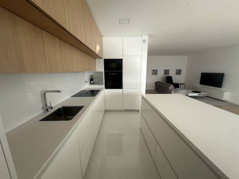 Apartamento T1+1 Venda em Olhão,Olhão