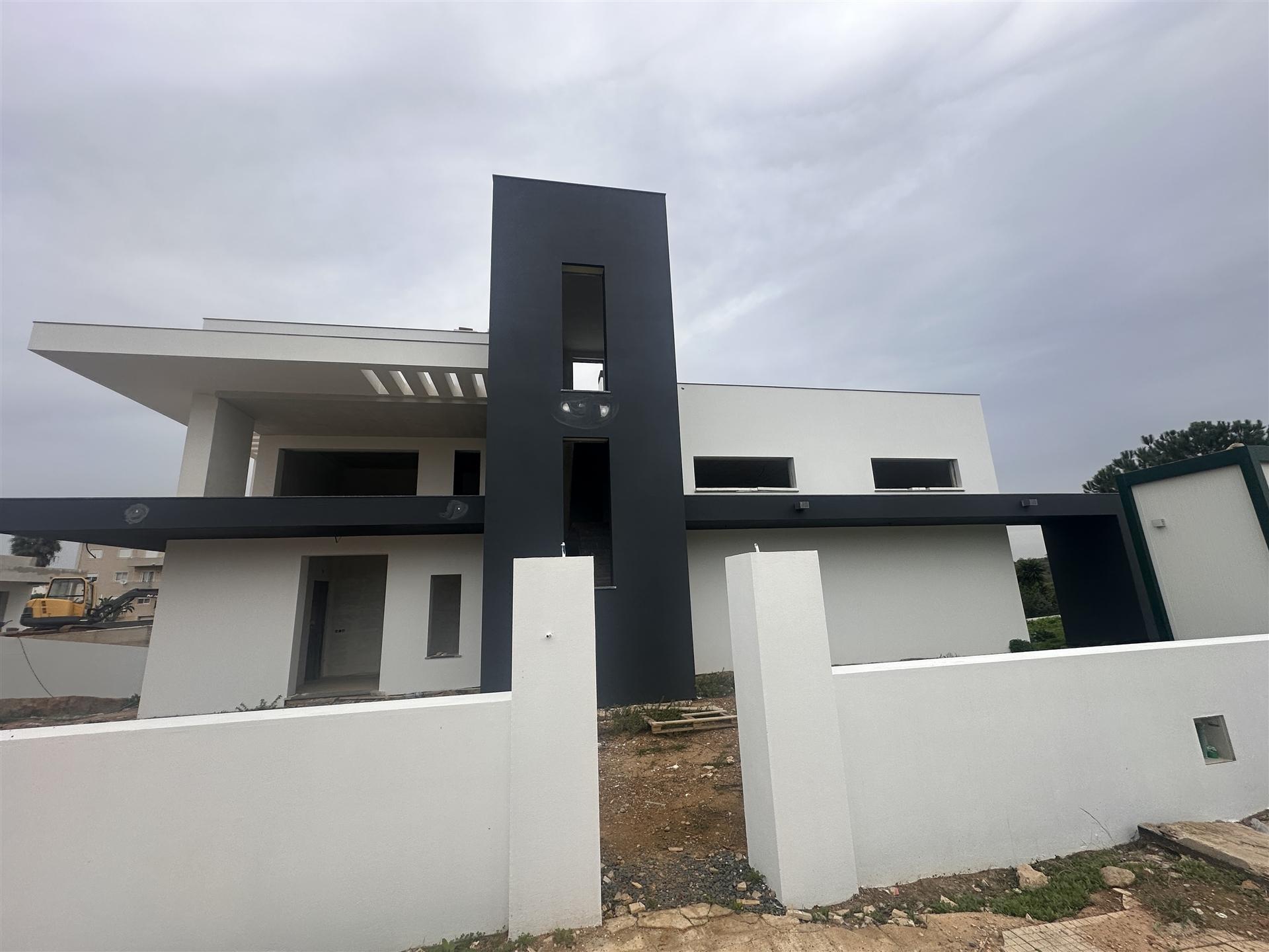 Moradia Isolada T4 Venda em Quelfes,Olhão