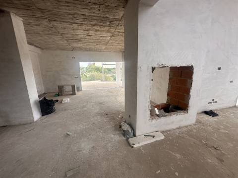 Moradia Isolada T4 Venda em Quelfes,Olhão