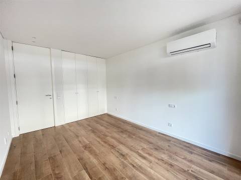 Apartamento T1 Venda em Olhão,Olhão