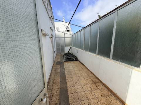 Moradia Geminada T1 Venda em Quelfes,Olhão