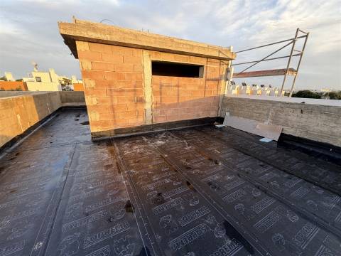 Moradia T3 Venda em Quelfes,Olhão