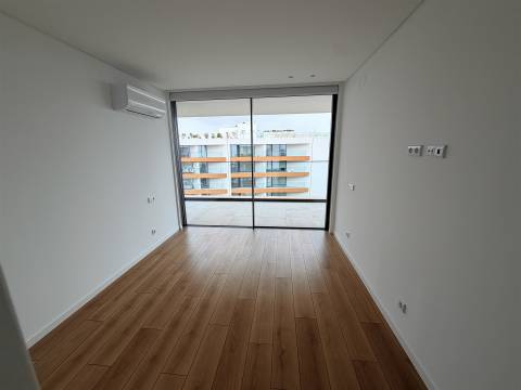 Apartamento T2 Venda em Olhão,Olhão