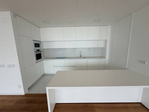 Apartamento T2 Venda em Olhão,Olhão