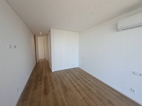 Apartamento T2 Venda em Olhão,Olhão
