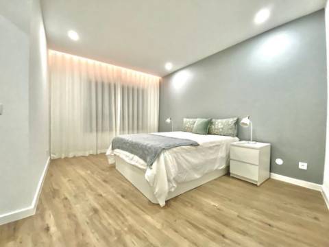 Apartamento T5 Venda em Faro (Sé e São Pedro),Faro