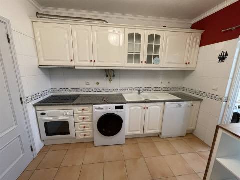 Apartamento T3 Venda em Quelfes,Olhão
