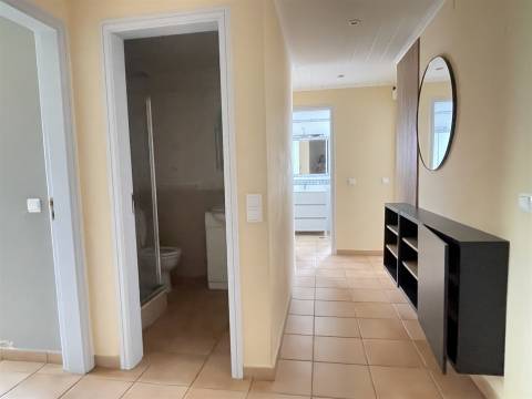 Apartamento T3 Venda em Quelfes,Olhão