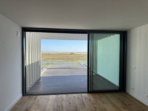 Apartamento T2 Arrendamento em Moncarapacho e Fuseta,Olhão