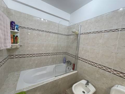 Apartamento T2 Venda em Quelfes,Olhão