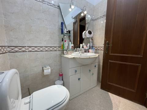 Apartamento T2 Venda em Quelfes,Olhão