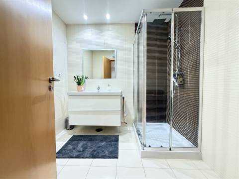 Apartamento T2 Venda em Olhão,Olhão