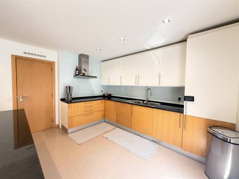 Apartamento T2 Venda em Olhão,Olhão