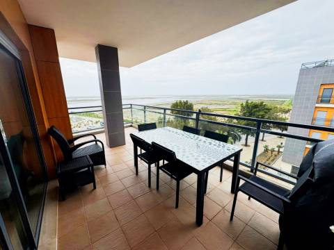 Apartamento T3 Venda em Olhão,Olhão