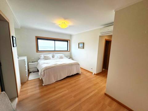 Apartamento T3 Venda em Olhão,Olhão