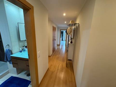 Apartamento T3 Venda em Olhão,Olhão