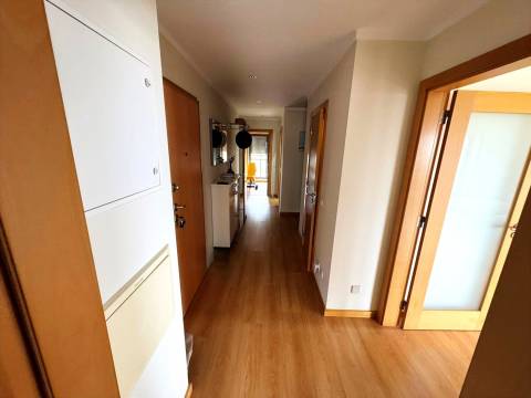 Apartamento T3 Venda em Olhão,Olhão