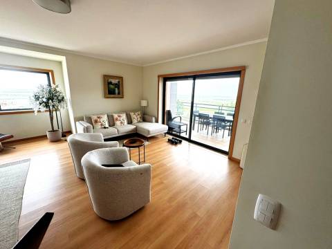 Apartamento T3 Venda em Olhão,Olhão