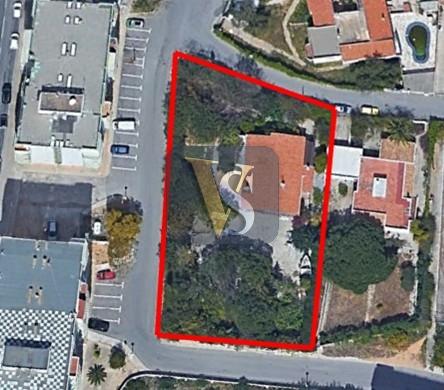 Prédio  Venda em Quarteira,Loulé