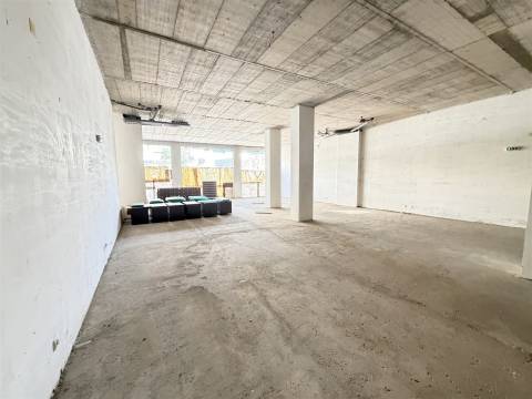 Loja  Venda em Faro (Sé e São Pedro),Faro