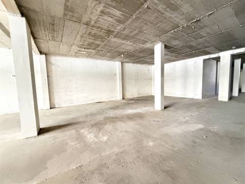 Loja  Venda em Faro (Sé e São Pedro),Faro