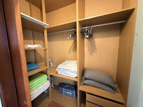 Apartamento T3+1 Venda em Olhão,Olhão