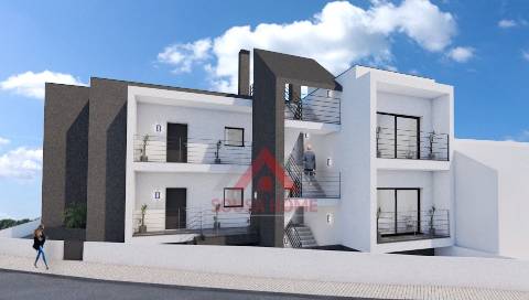 Apartamento T1 - Último Piso - Marrazes