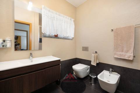 Moradia T3 + Águas Furtadas + Barracão + Terreno 1.370M2