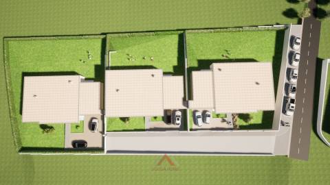 Moradia T4 com 3 Suites + Jardim