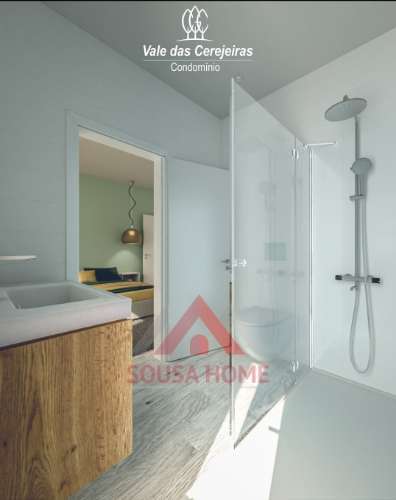 Moradia Rés-do-Chão T4