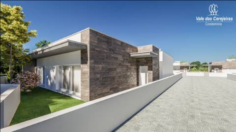 Moradia Rés-do-Chão T4