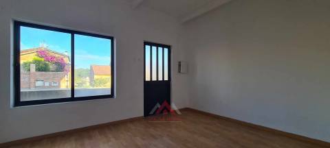 Oportunidade Investimento / Rentabilidade / 2 Apartamentos T3 + T2