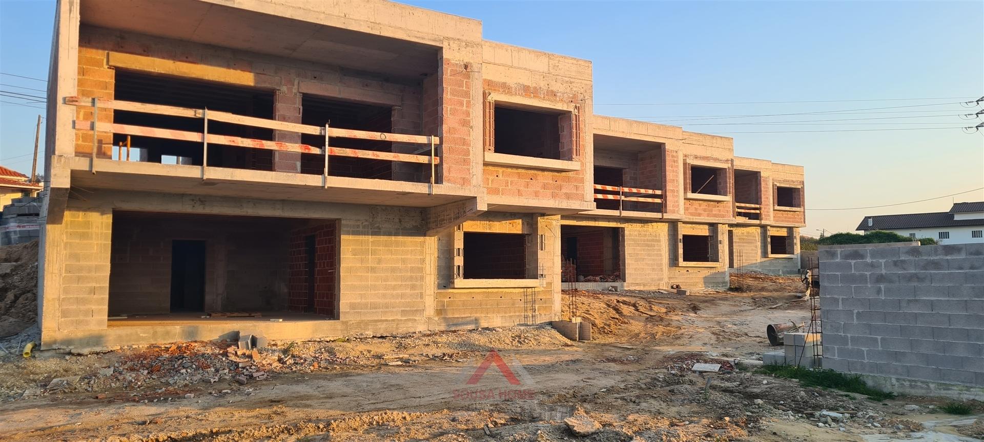 Moradia V3+1 - O Melhor Pôr do Sol