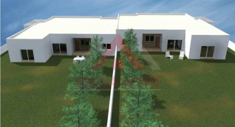 Moradia V4 R/C - 2 Suites - Grande Jardim - Pousos