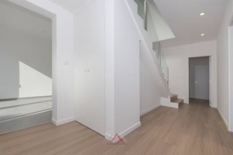 Refúgio de Modernidade e Conforto