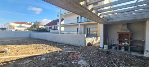T3 c/ Terraço + Jardim Privado