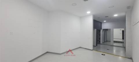 LOJA ÓPTIMA LOCALIZAÇÃO / COMÉRCIO / SERVIÇOS