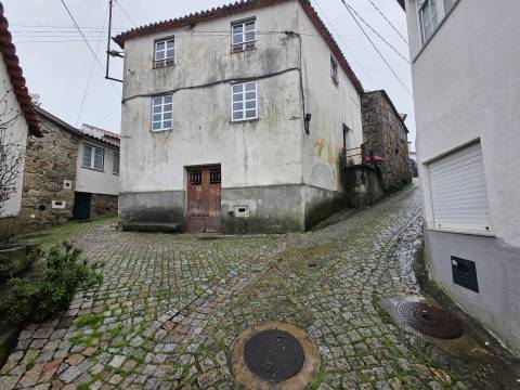 Moradia T3 Venda em Penalva de Alva e São Sebastião da Feira,Oliveira do Hospital
