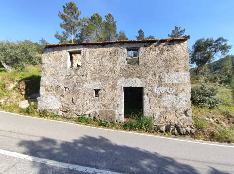 Quintinha  Venda em Sobral da Serra,Guarda