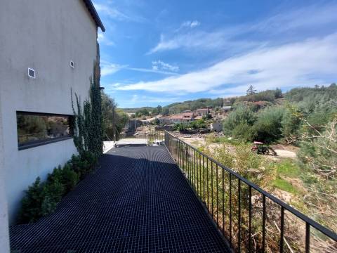 Moradia T2 Venda em Vila Franca da Serra,Gouveia