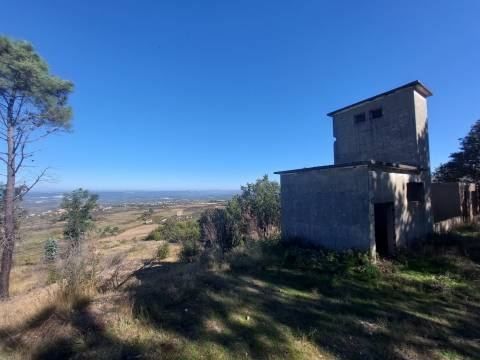 Quinta  Venda em Figueiró da Serra e Freixo da Serra,Gouveia
